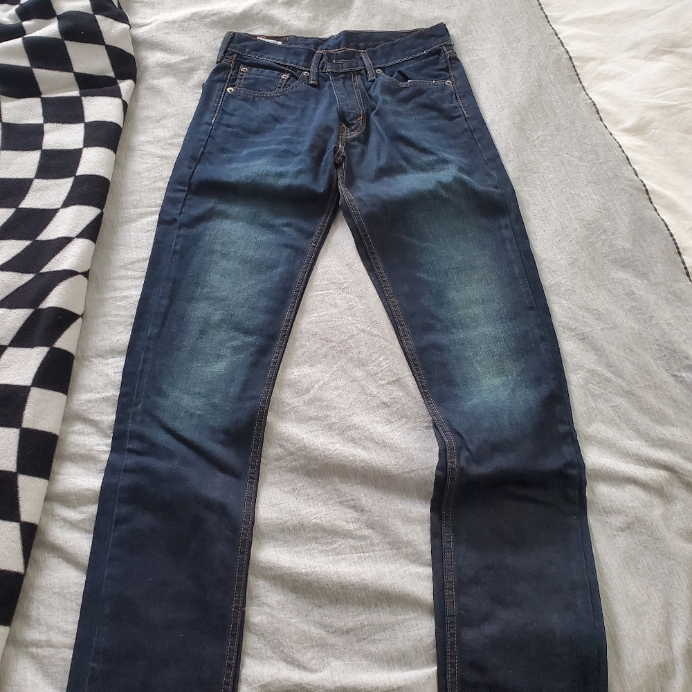 Men's Levi Jeans